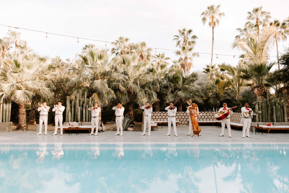 Southwestern Wedding Details: Cocktail Hour Mariachi Band