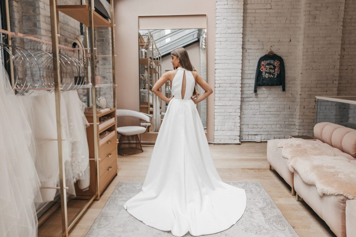 lovely bride vagabond windsor back
