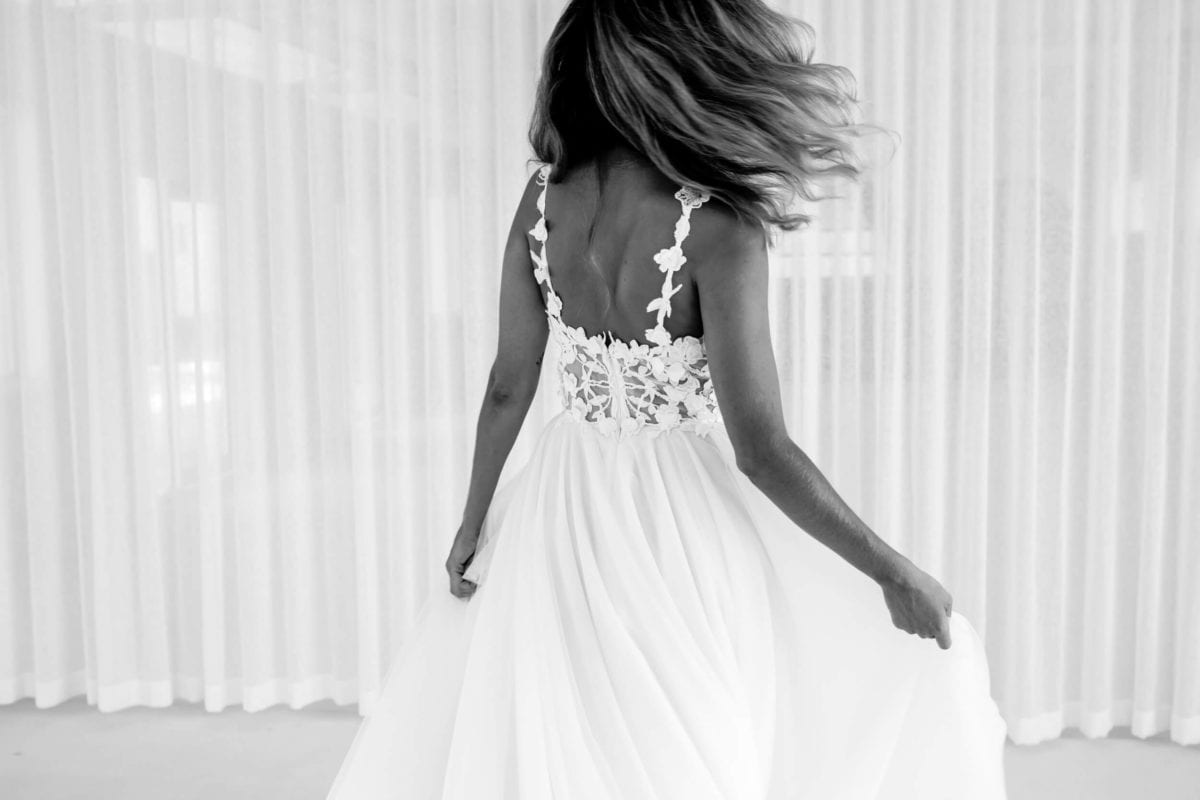 lovely bride dahlia back 1