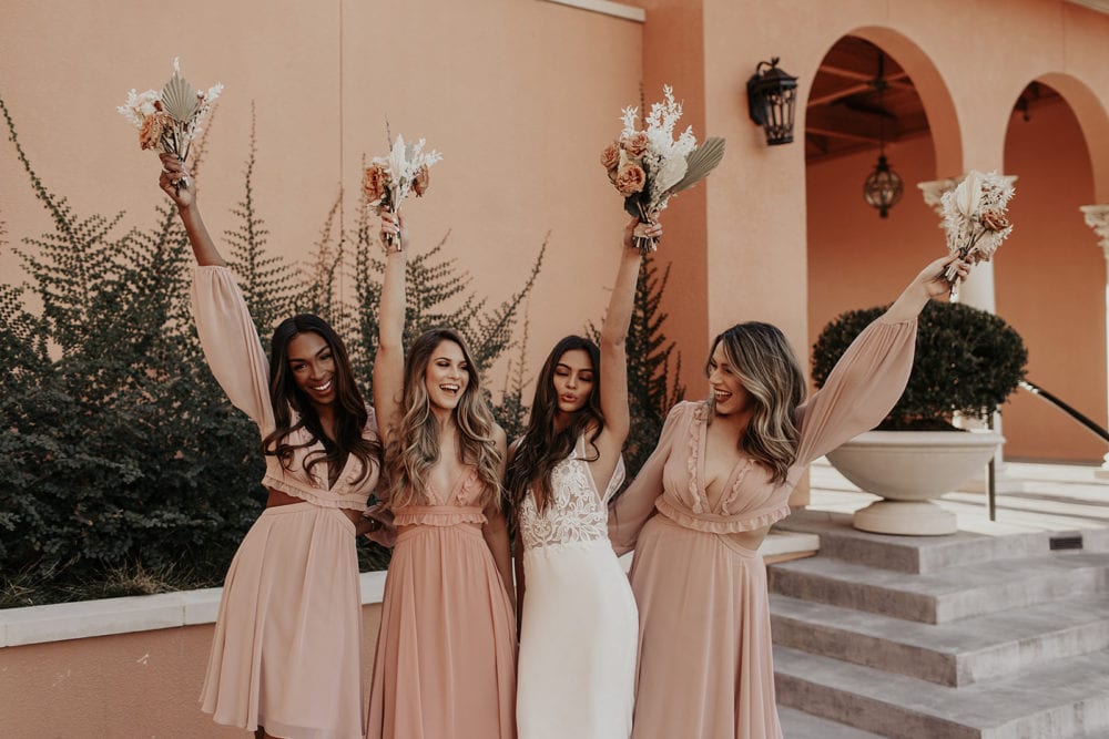 lovely bride x dessy harlow hannah
