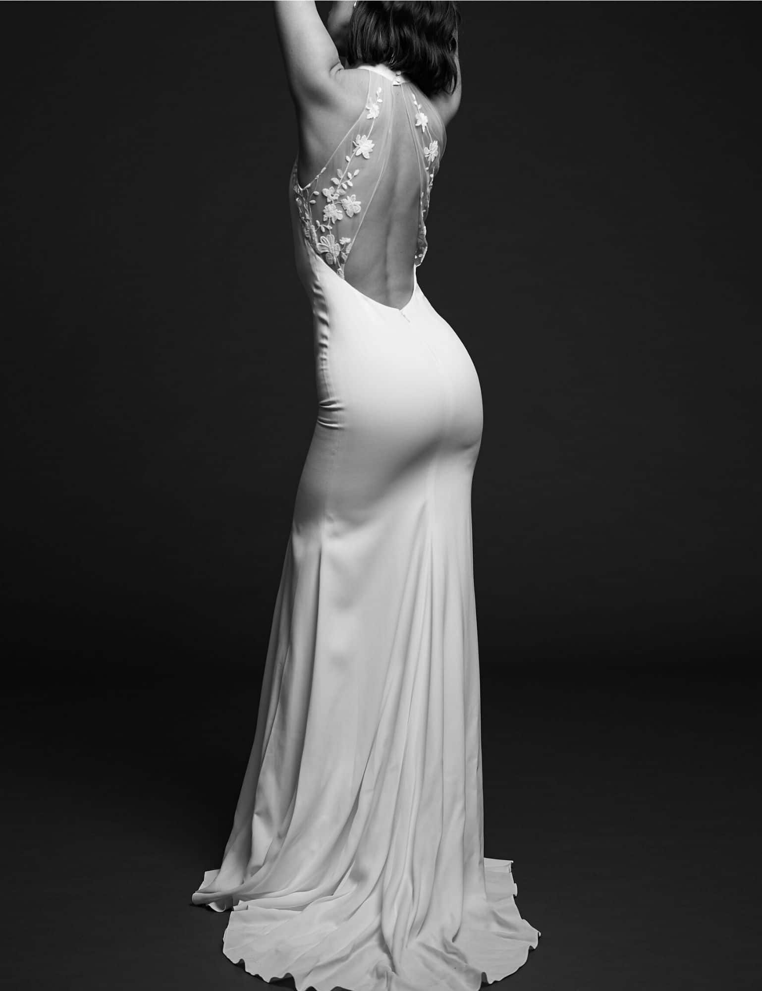 rime arodaky queen dress